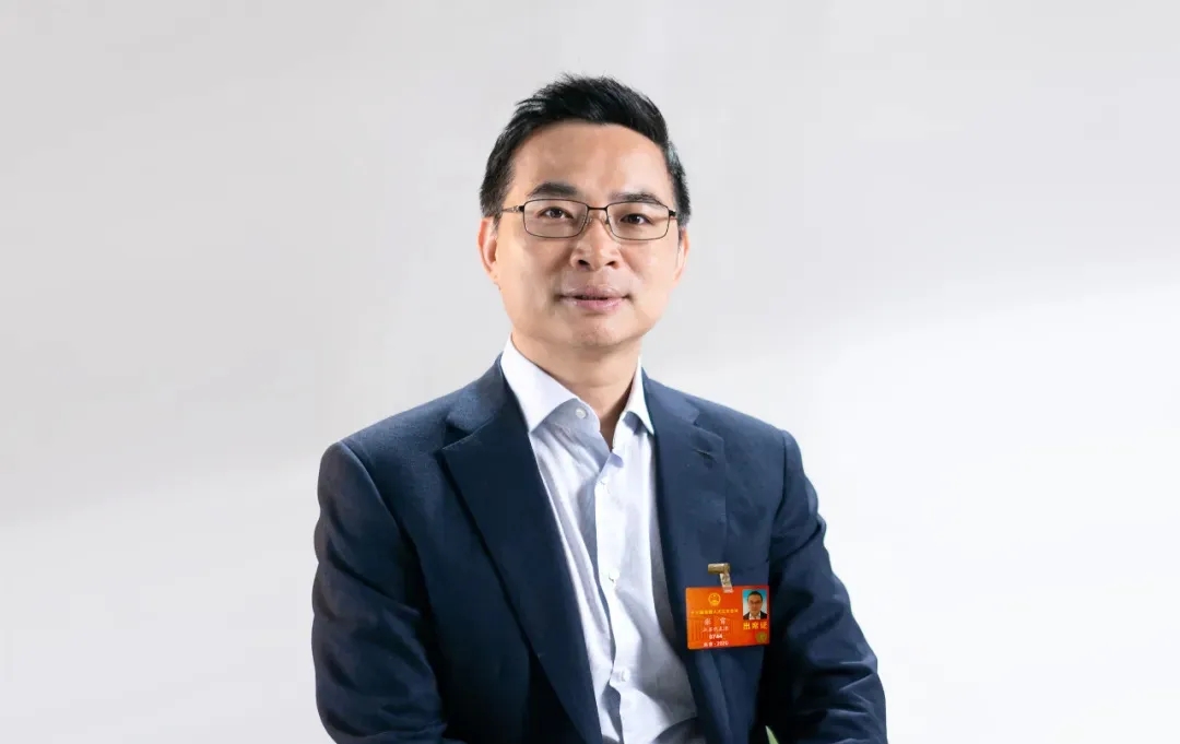 【聚焦两会】全国人大代表张雷：《能源法》要为“能源革命”设定总体目标和时间表