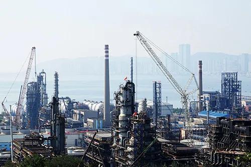 成品油价格能不能全面放开？中国石油、中国石化可能出现不适应性