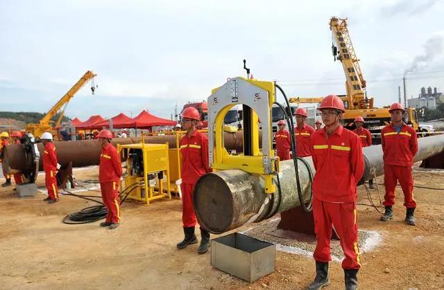 中国又一“资源朋友”！每年400亿天然气输向东方，按时还清欠款