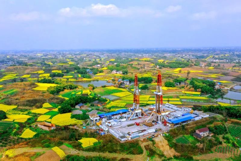 中国石化净赚超700亿，创近10年最好水平！2021业绩报告来了！